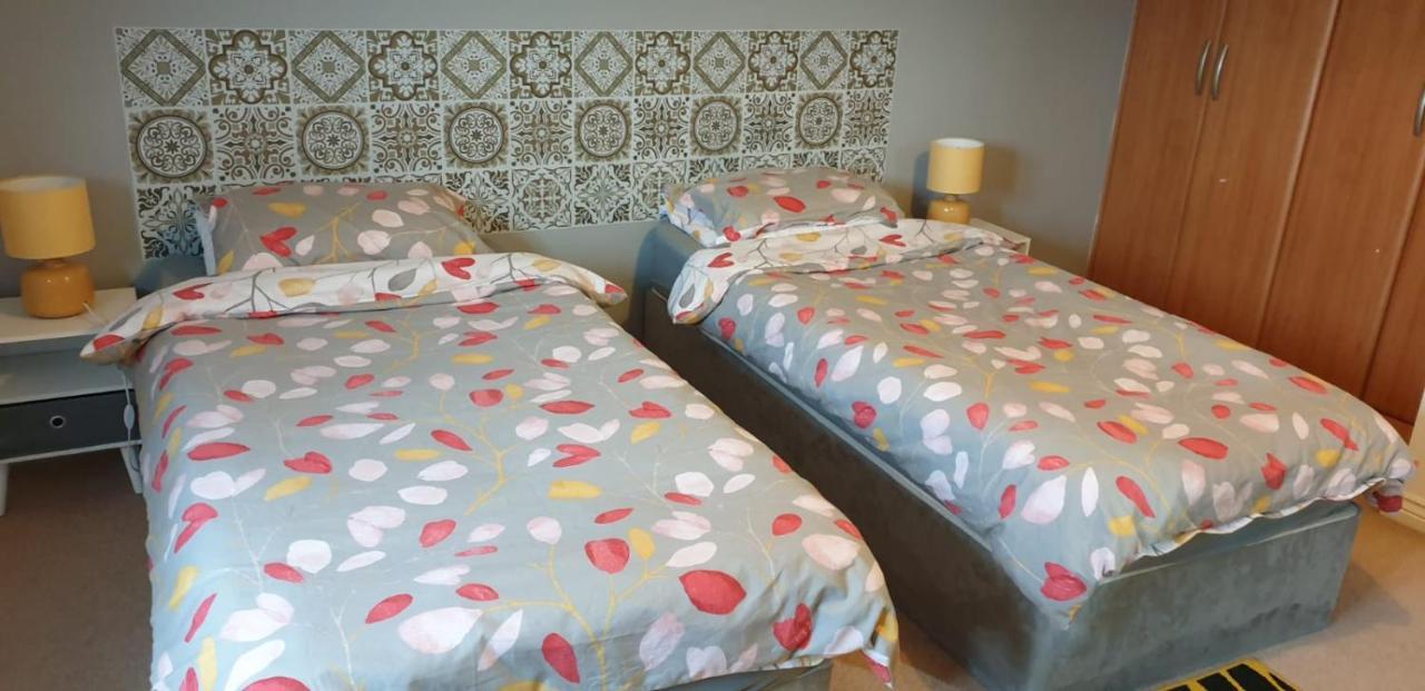 Queens Rooms, A Perfect Stay, Next To Shopping Parks And Central Manchester Ngoại thất bức ảnh