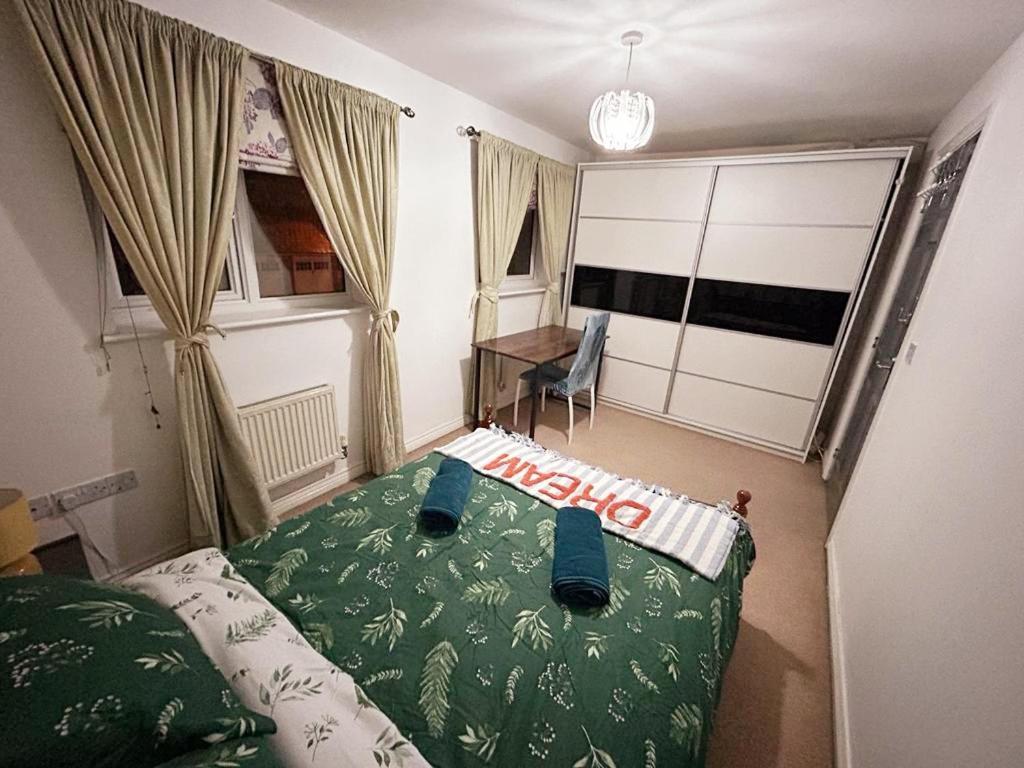 Queens Rooms, A Perfect Stay, Next To Shopping Parks And Central Manchester Ngoại thất bức ảnh